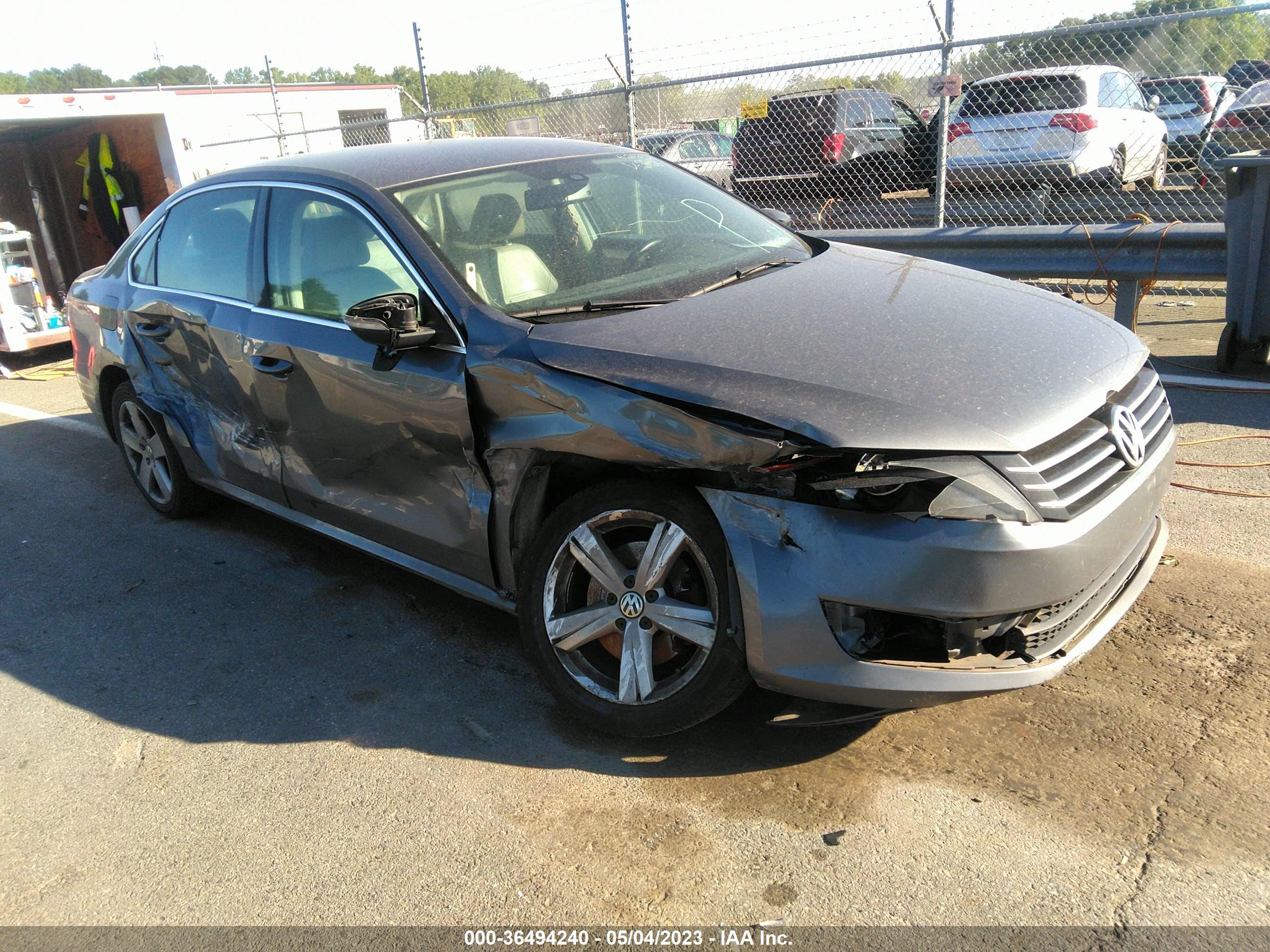 volkswagen passat 2012 1vwbp7a37cc103924