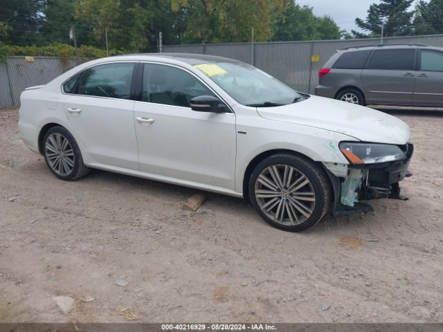 volkswagen passat 2015 1vwbs7a30fc082093