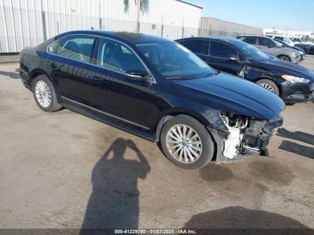 volkswagen passat 2017 1vwbt7a36hc025266