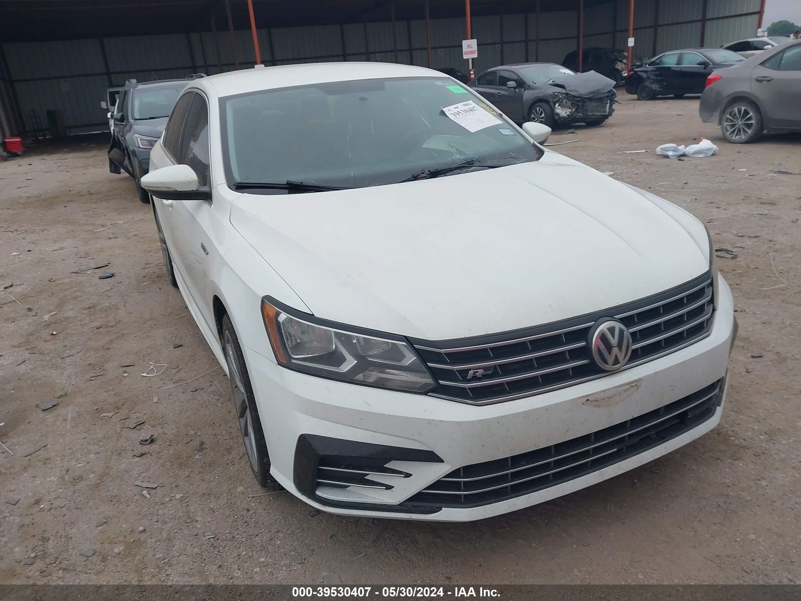 volkswagen passat 2017 1vwdt7a37hc030047