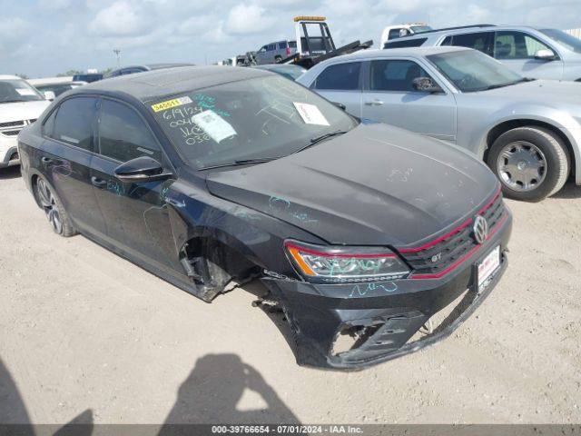 volkswagen passat 2018 1vwjm7a33jc036773