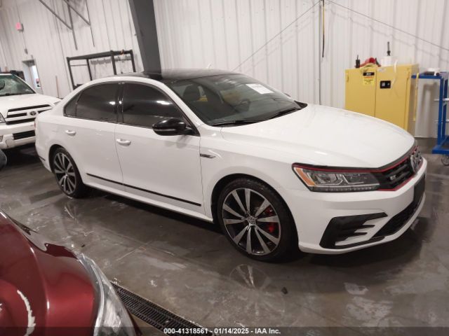 volkswagen passat 2018 1vwjm7a38jc030256