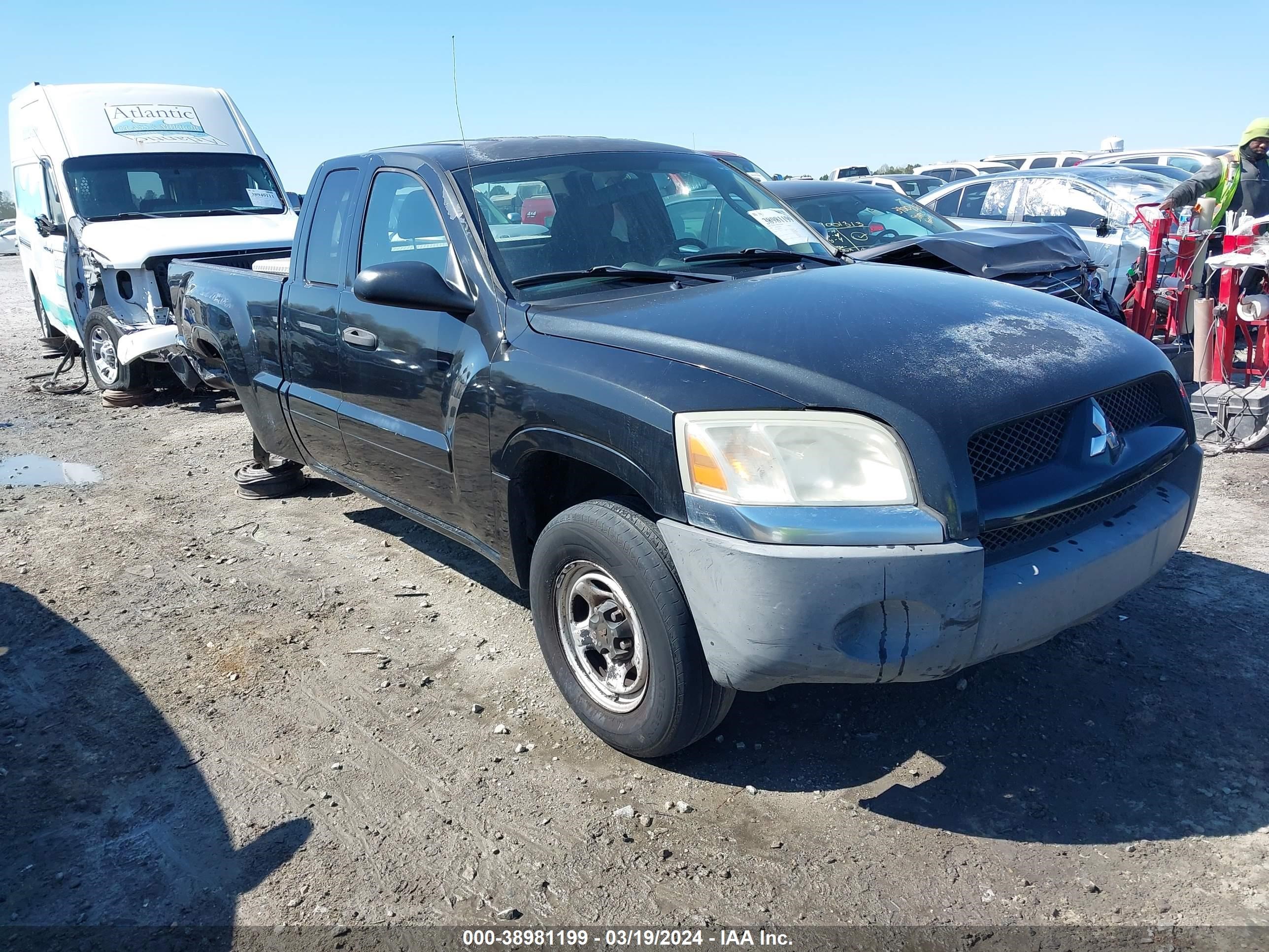 mitsubishi raider 2008 1z7hc22k58s619735