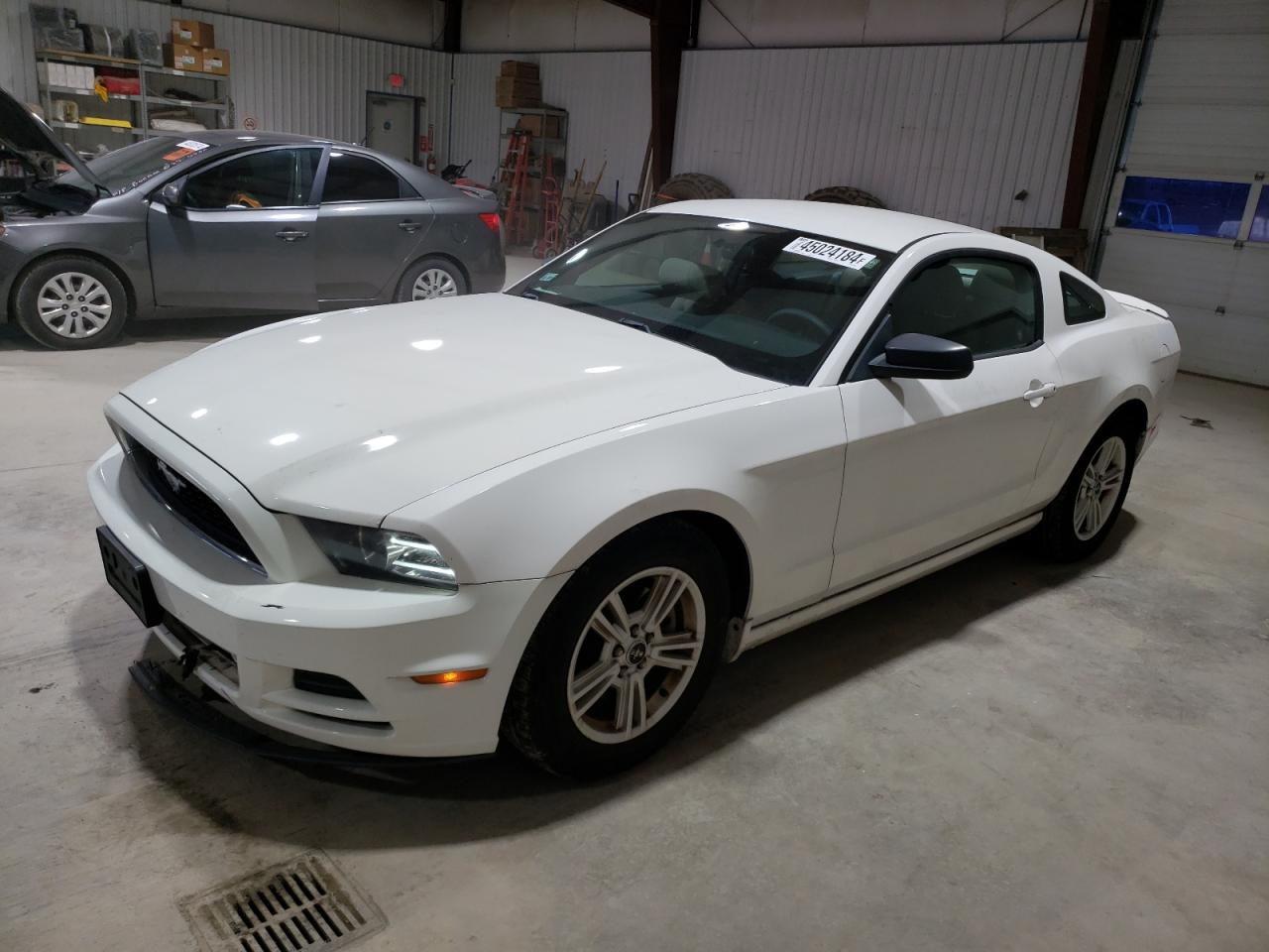 ford mustang 2013 1zvbp8am9d5270872