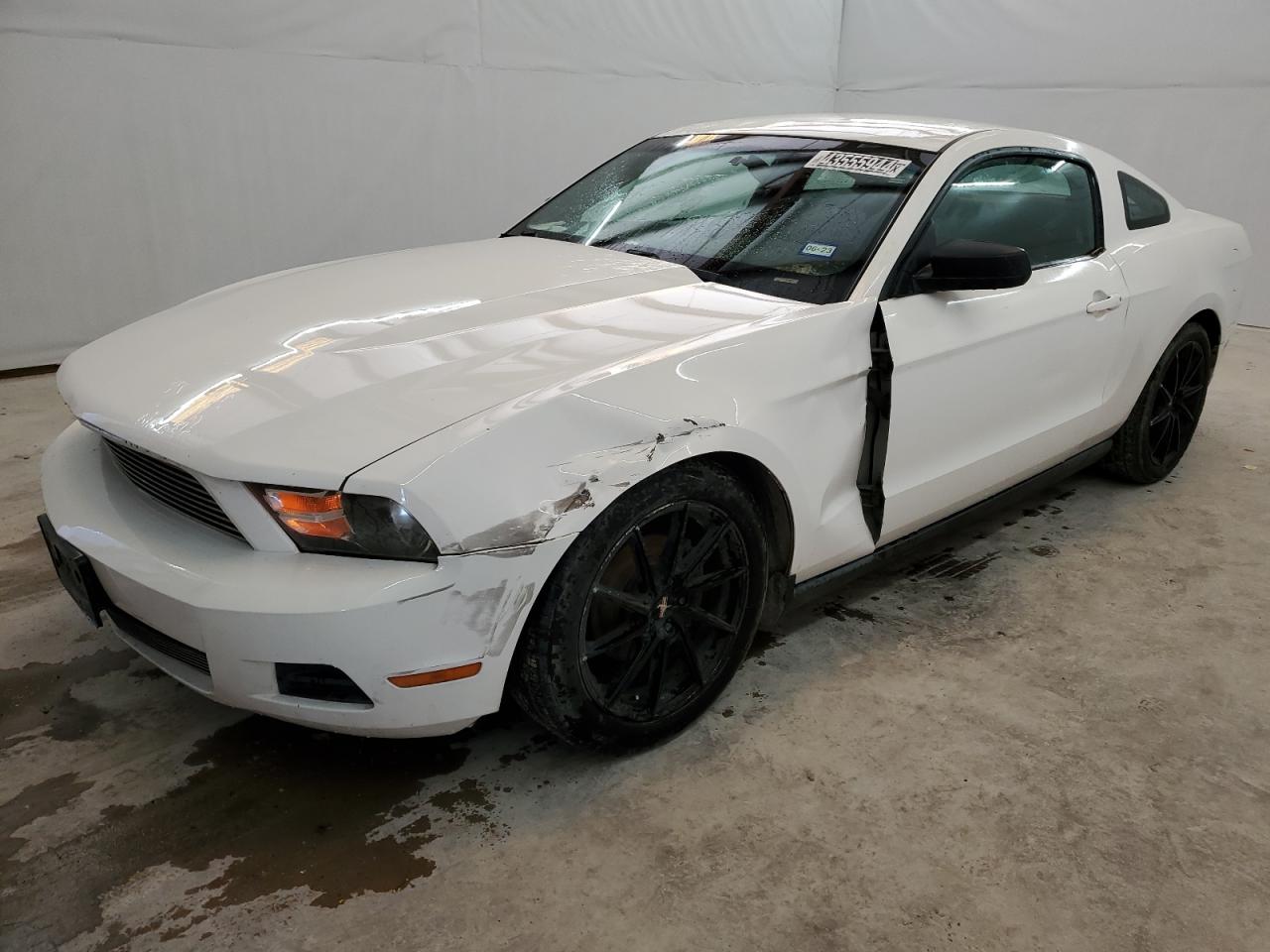 ford mustang 2010 1zvbp8an9a5105487