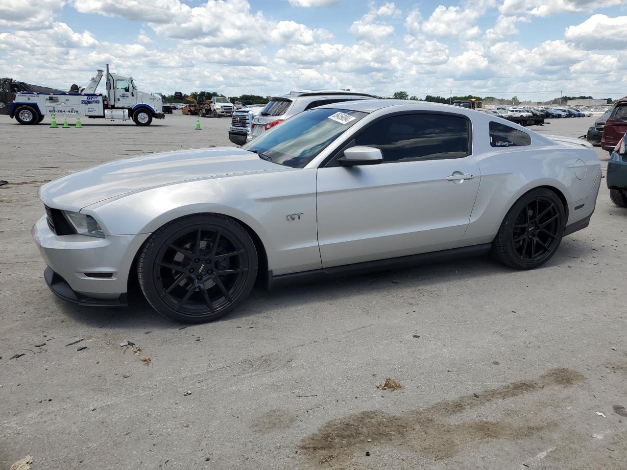 ford mustang 2010 1zvbp8ch5a5132449