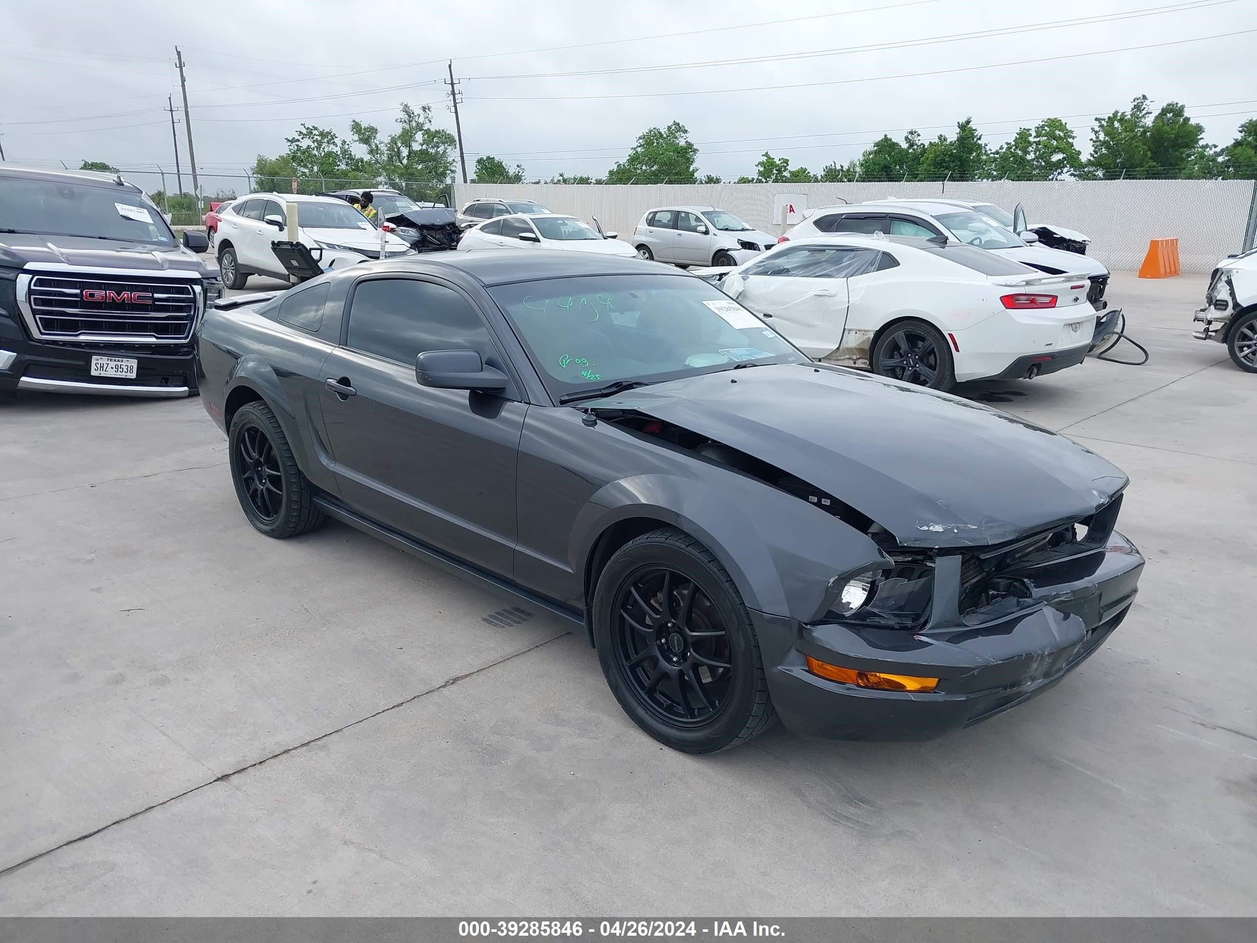 ford mustang 2007 1zvft80n575263879
