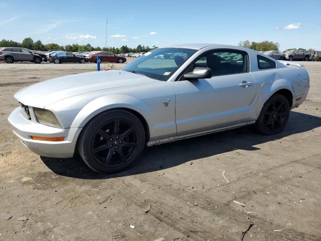 ford mustang 2005 1zvft80n855239251