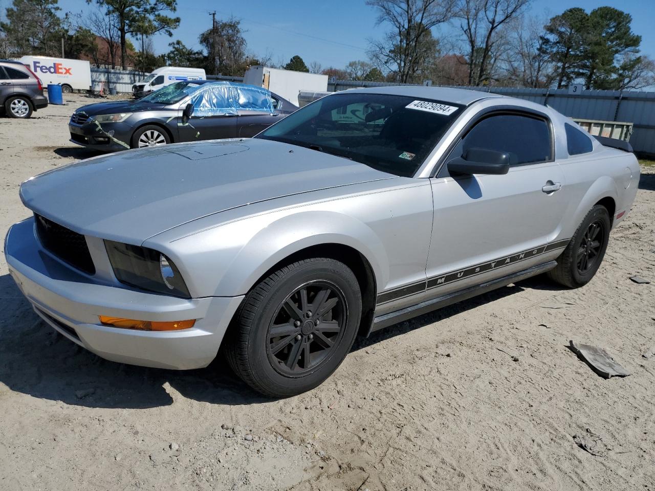 ford mustang 2007 1zvft80n975200946