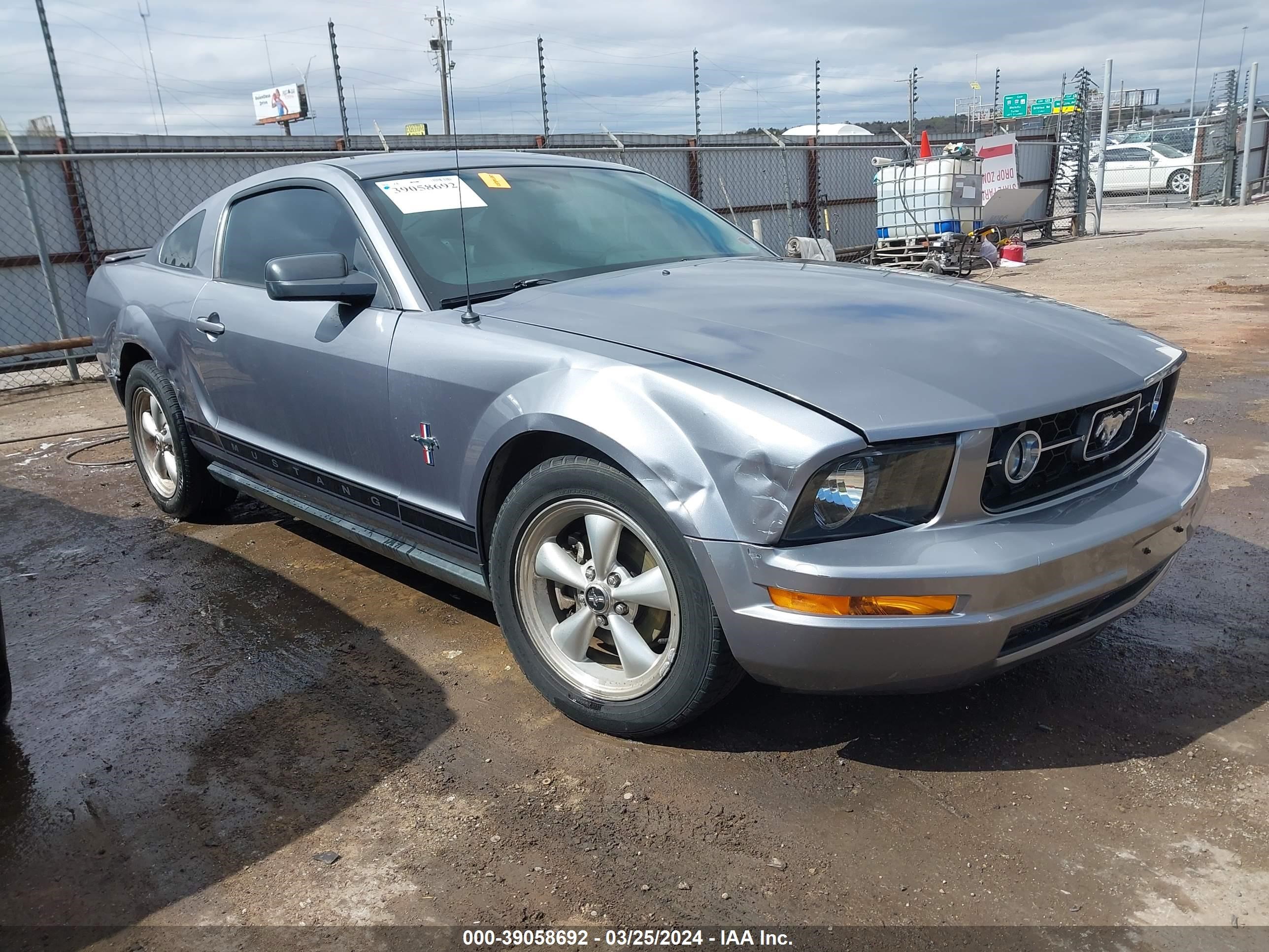 ford mustang 2007 1zvft80nx75216041