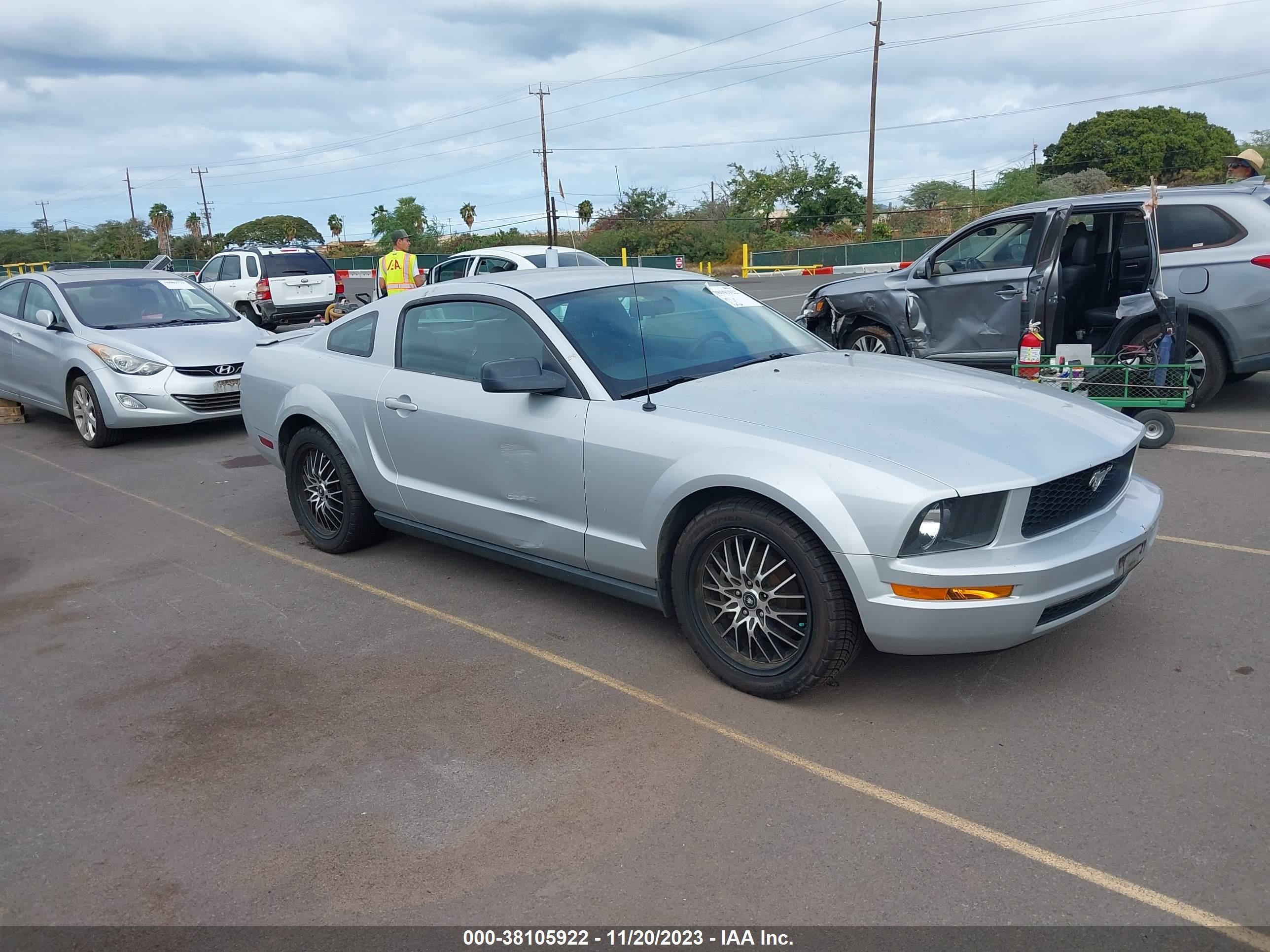 ford mustang 2007 1zvft80nx75268060