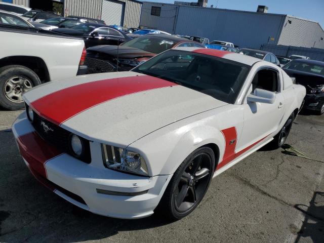 ford mustang 2006 1zvft82h165232215