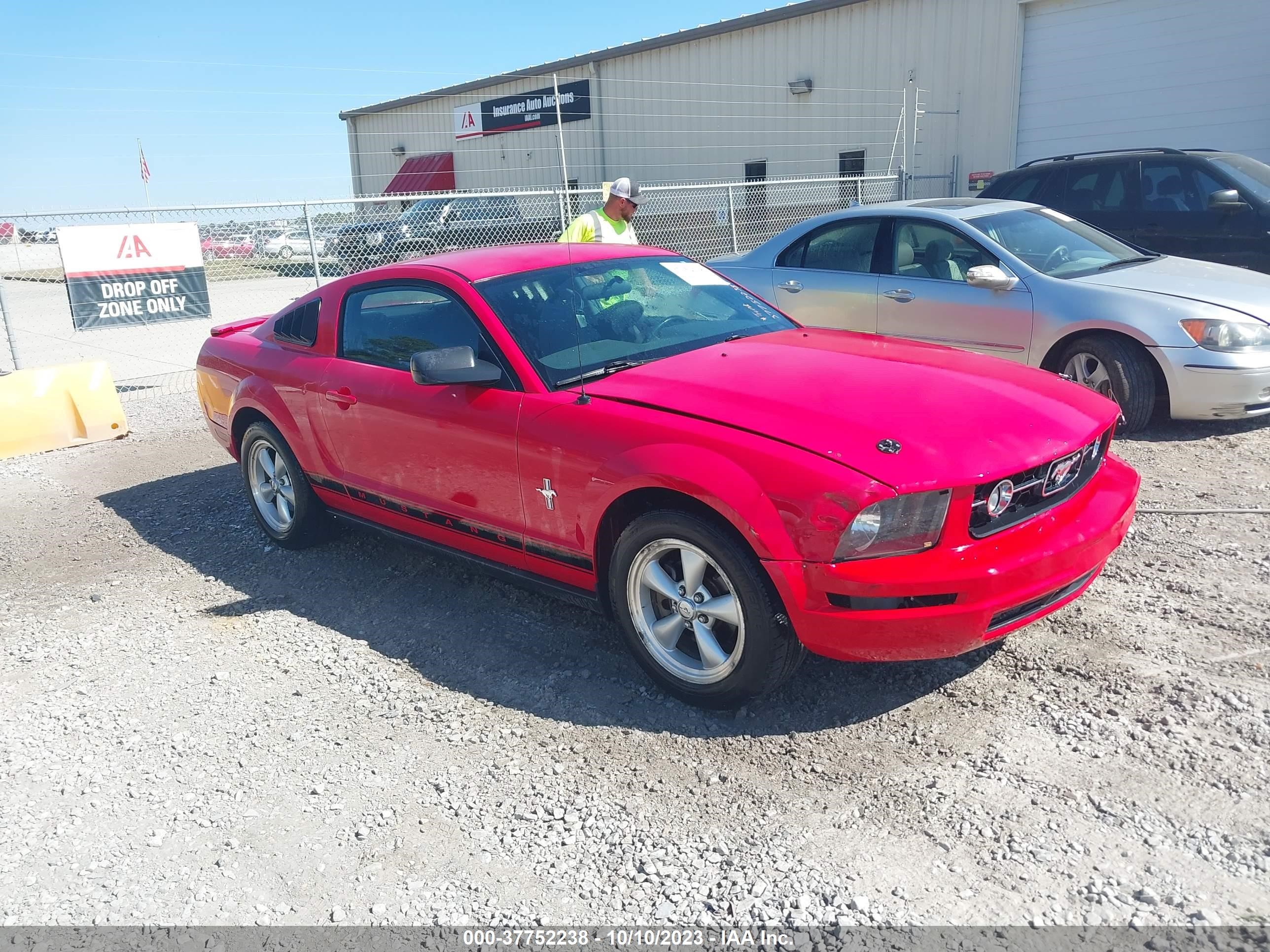 ford mustang 2008 1zvht80n185198586