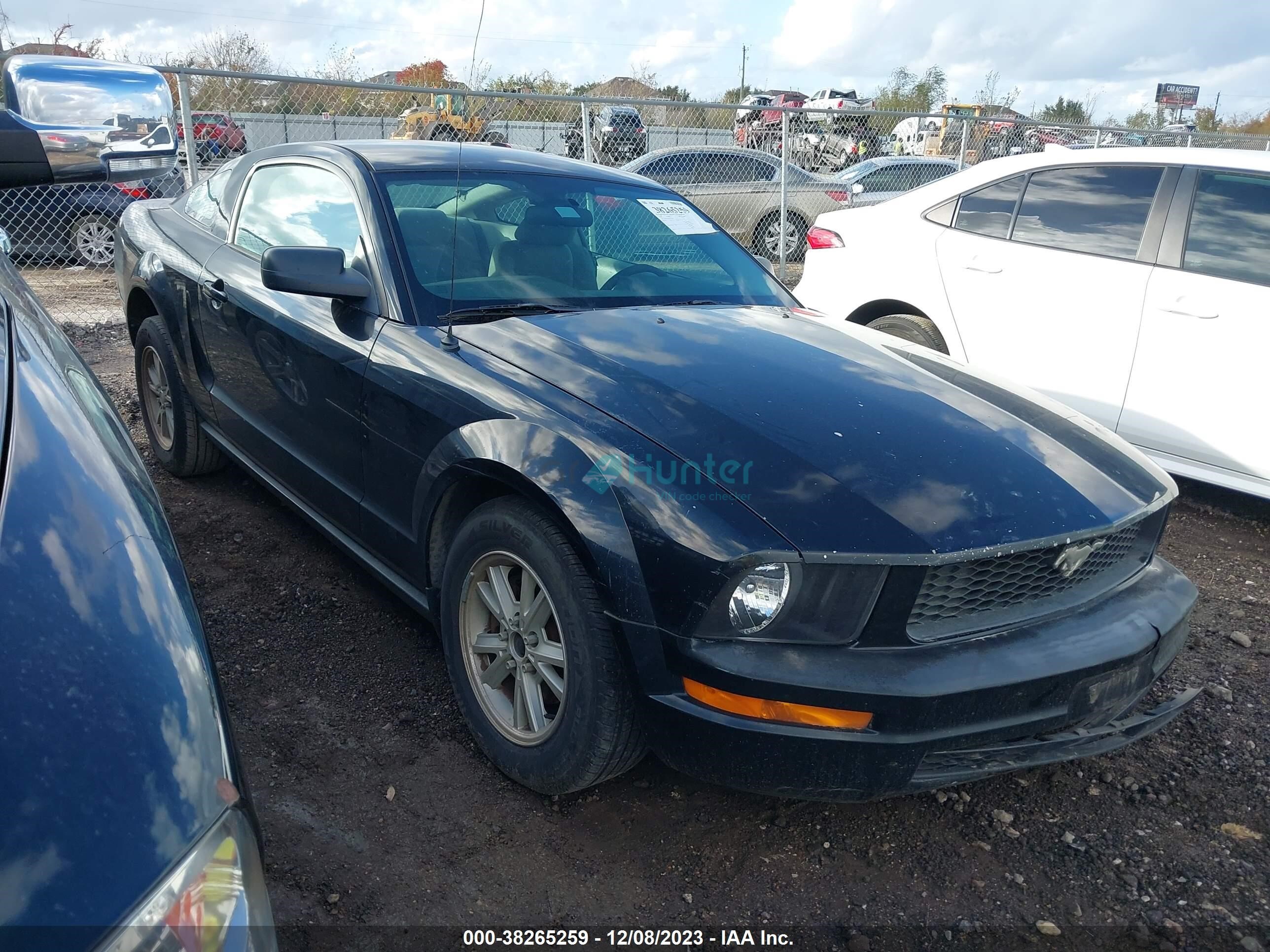 ford mustang 2008 1zvht80n585111045