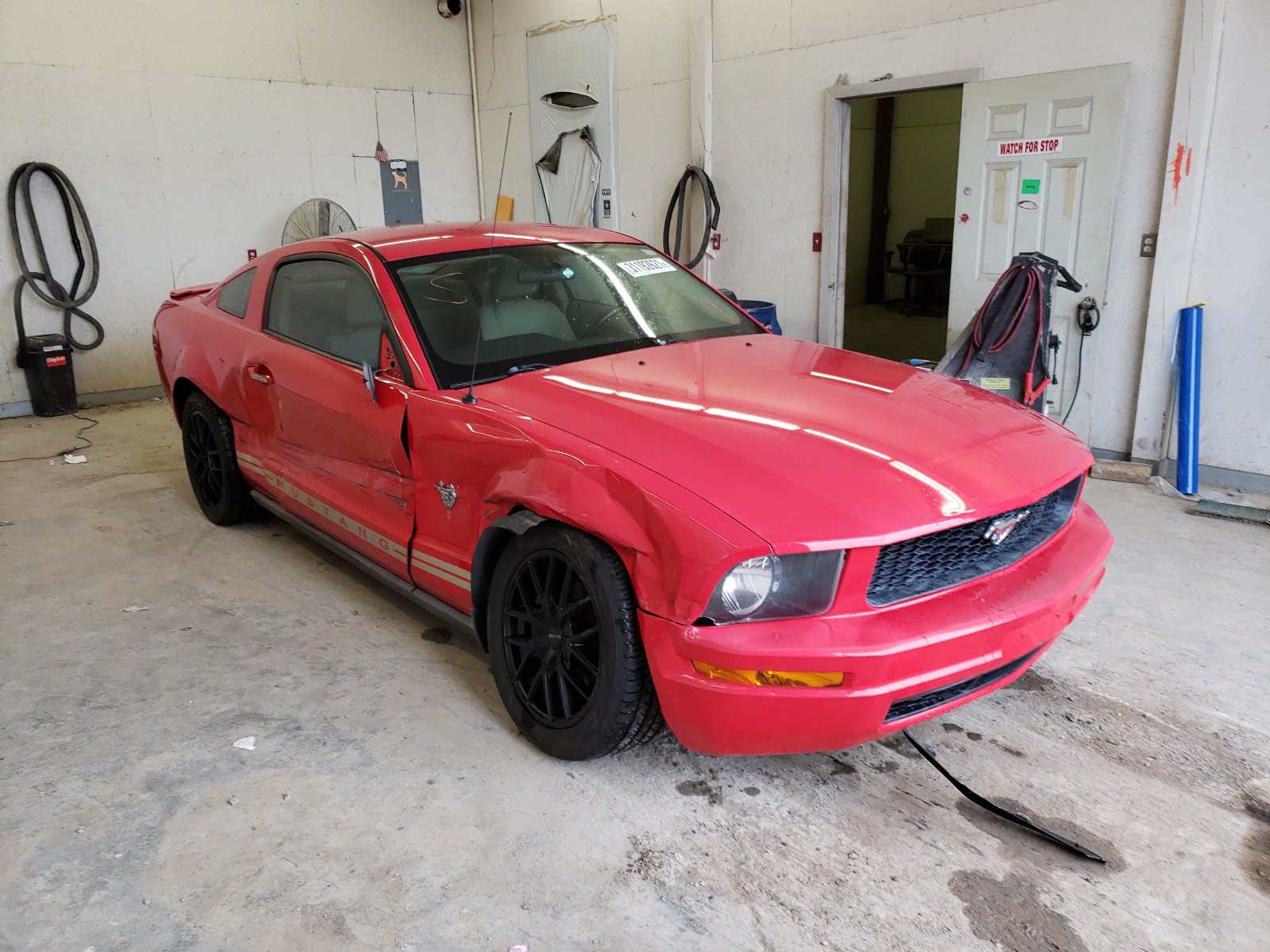 ford mustang 2009 1zvht80n595111936