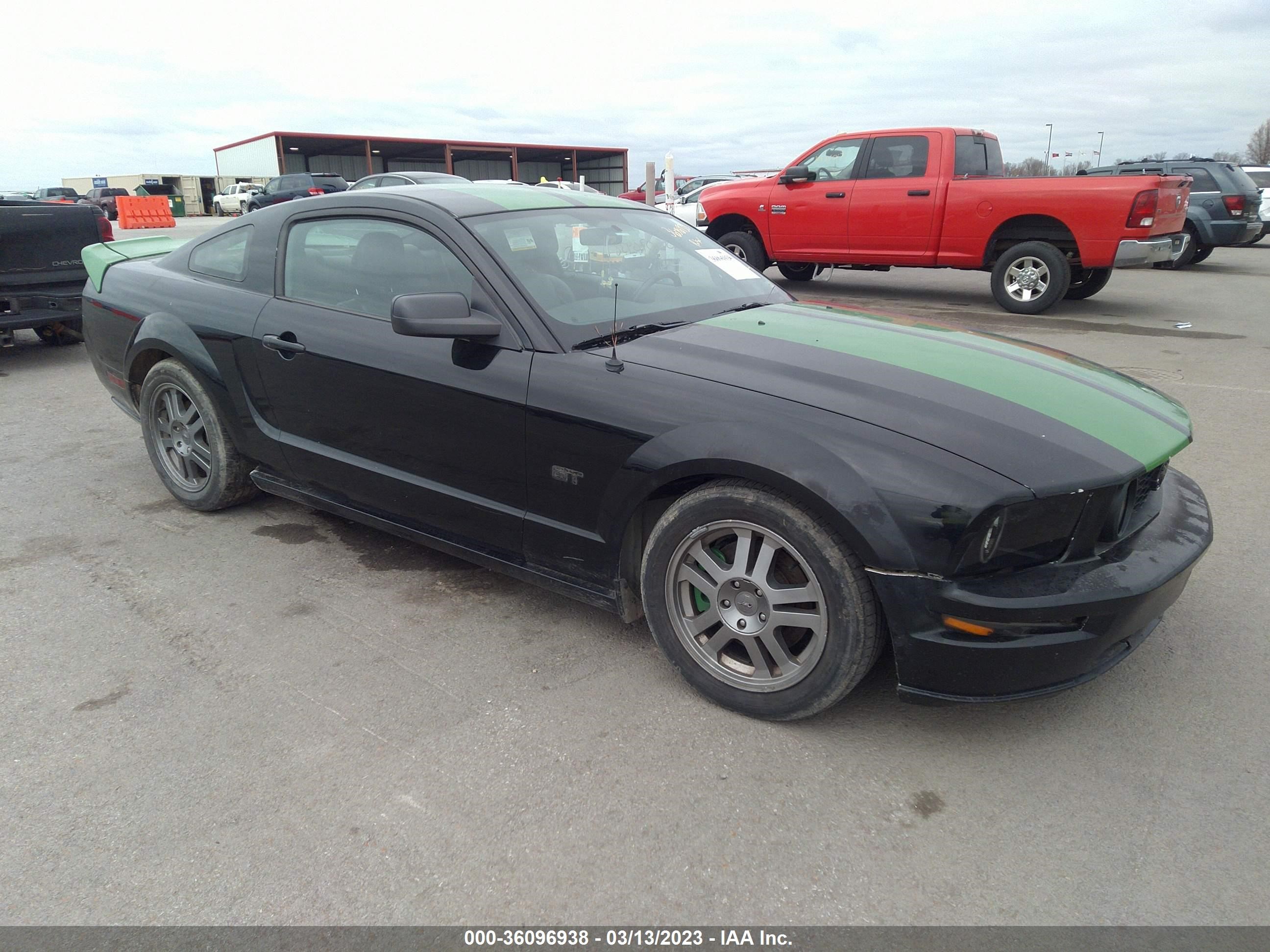 ford mustang 2006 1zvht82h065210571