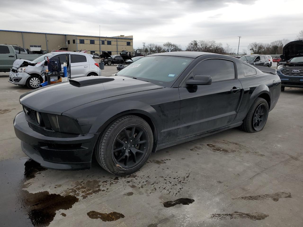 ford mustang 2007 1zvht82h375203552