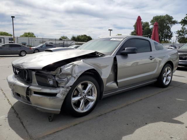 ford mustang 2008 1zvht82h585151178