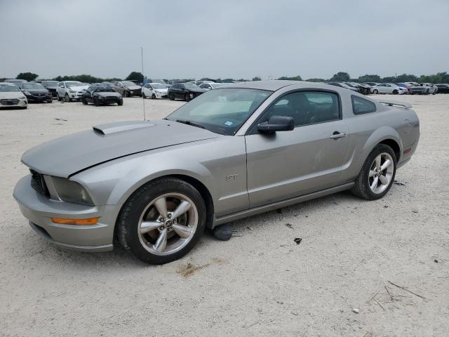 ford mustang 2008 1zvht82h985171465