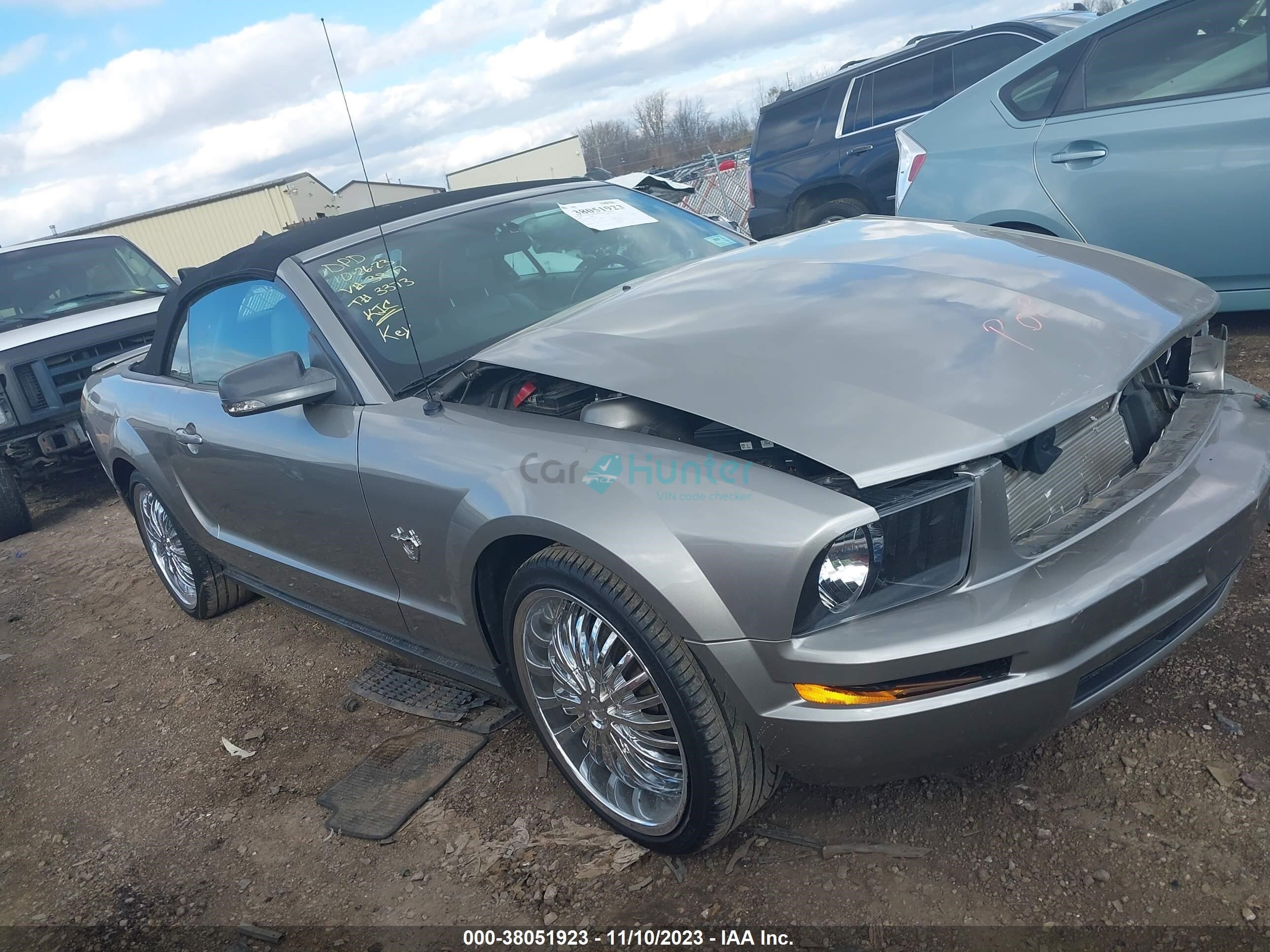 ford mustang 2009 1zvht84n095113877