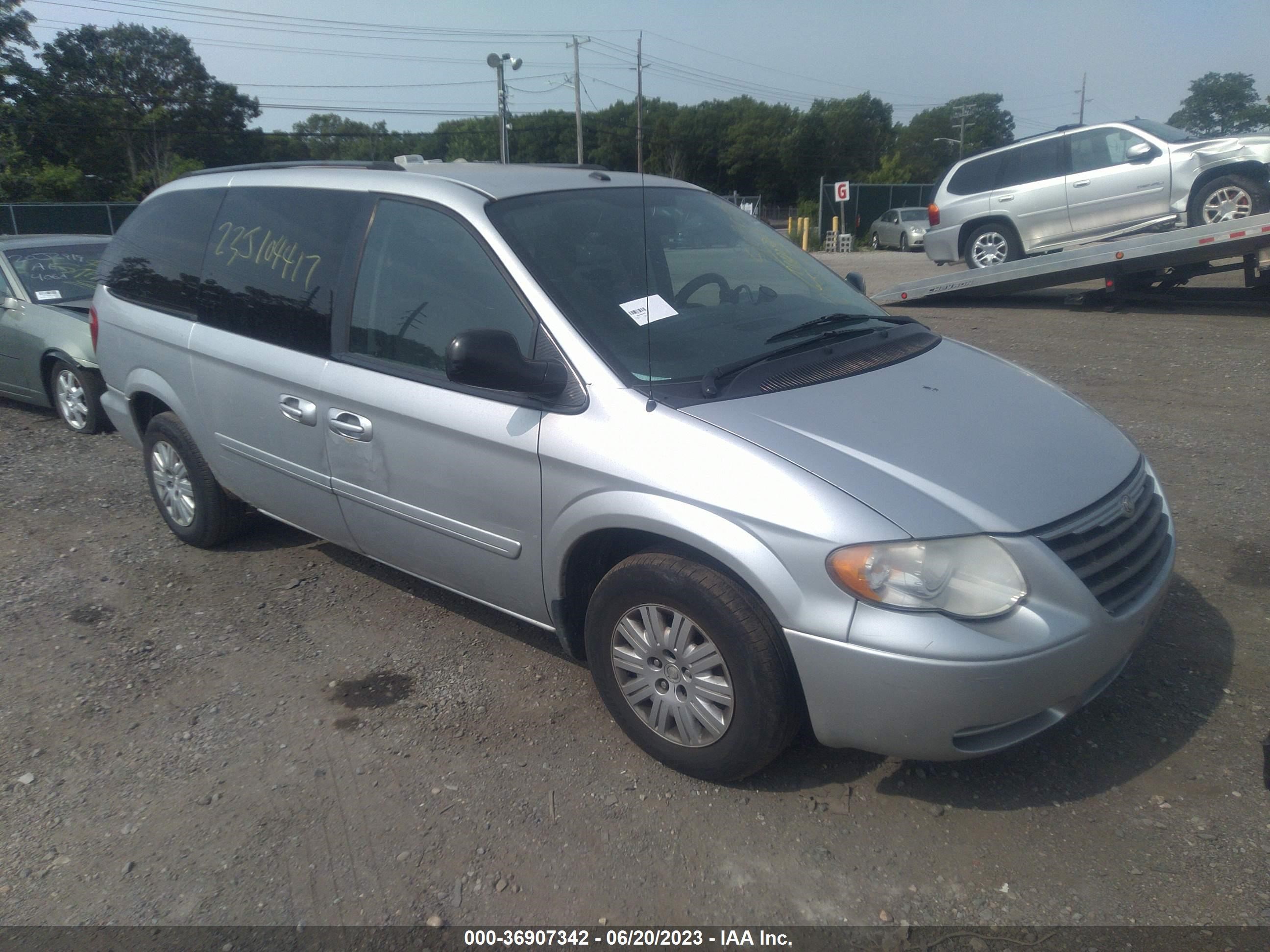 chrysler town & country 2007 2a4gp44r87r362338