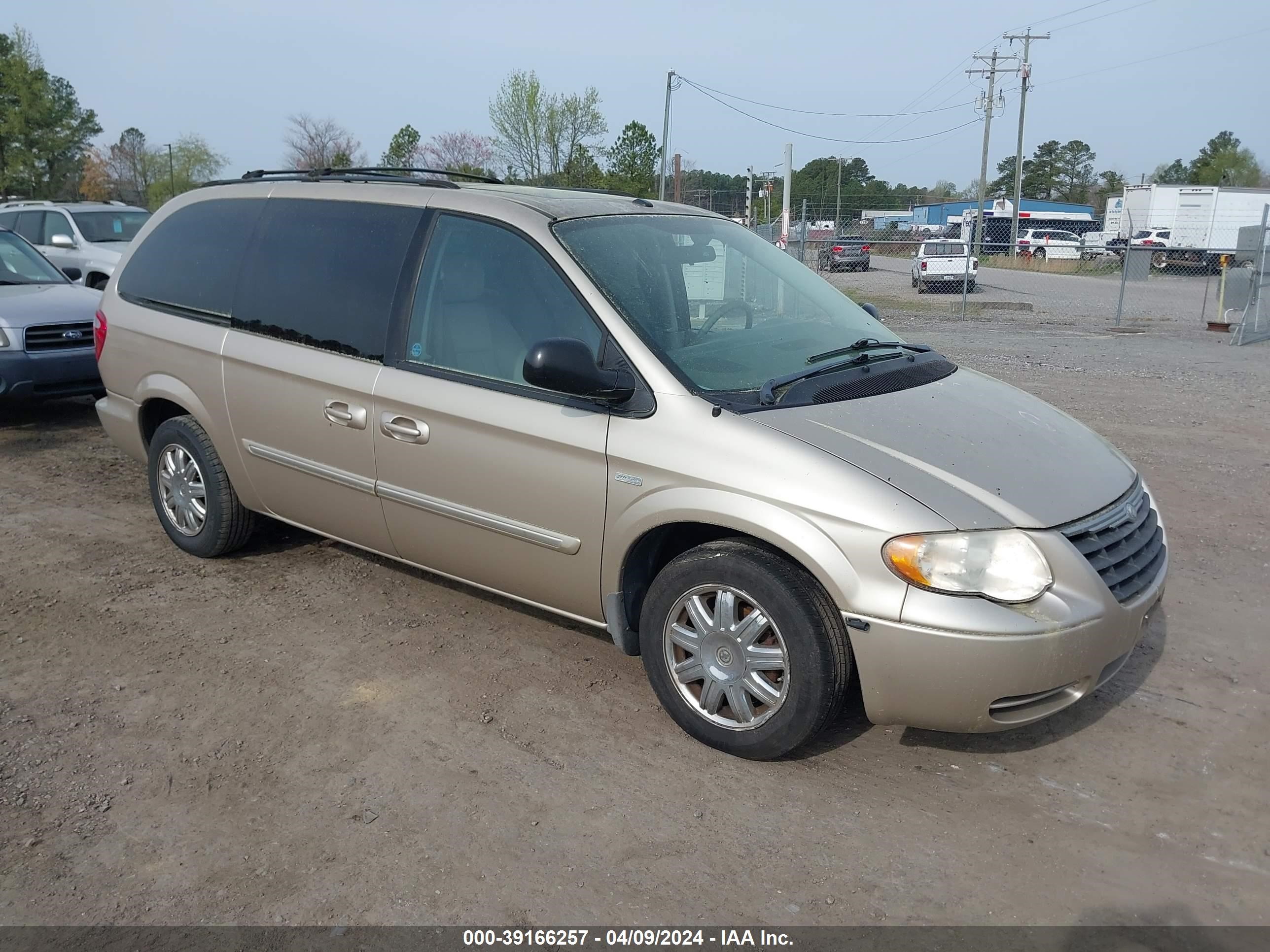 chrysler town & country 2006 2a4gp54l26r718332