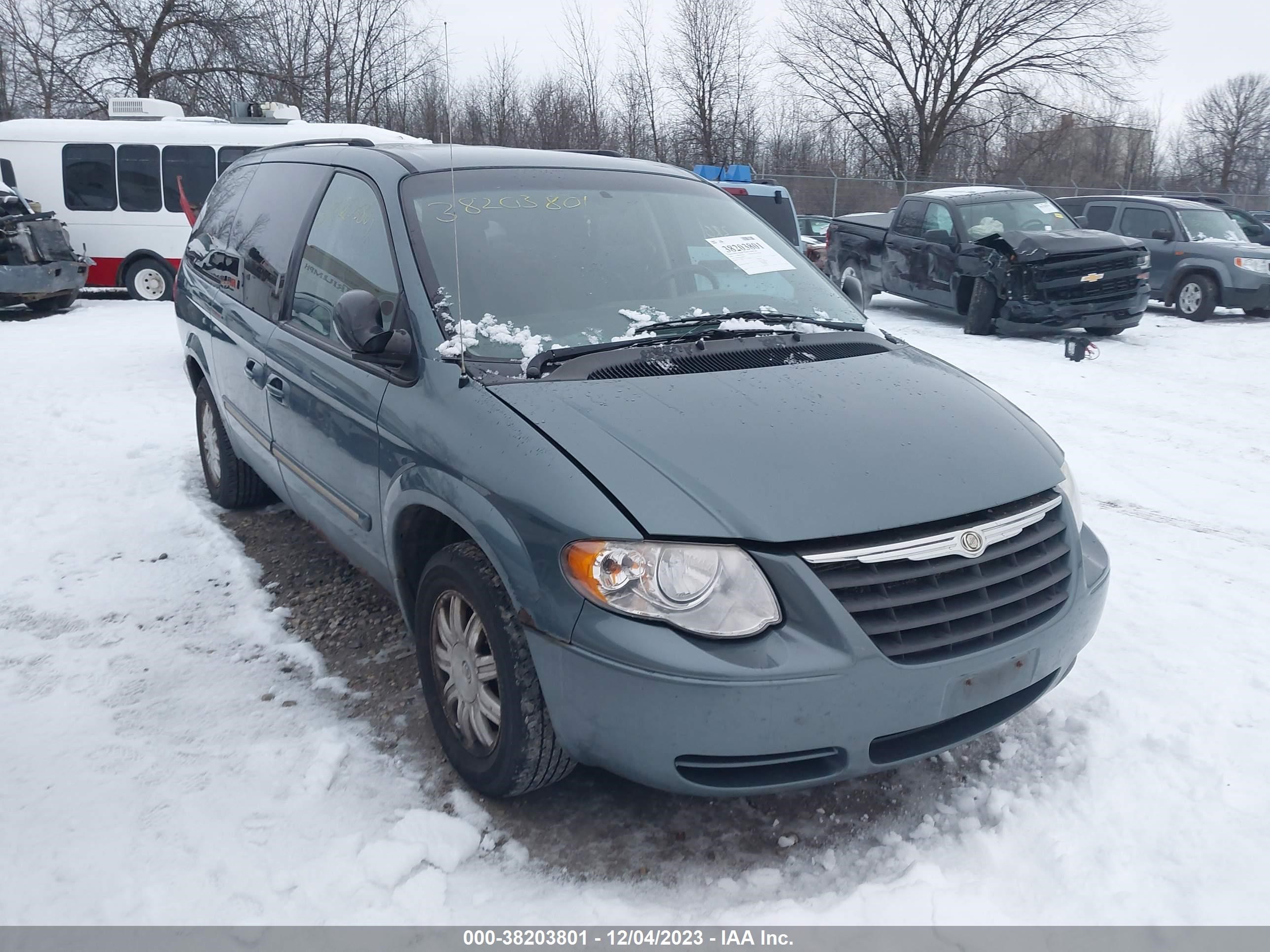 chrysler town & country 2006 2a4gp54l26r805907