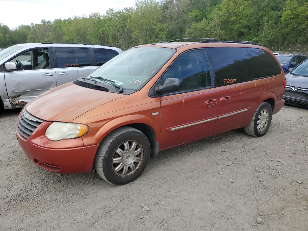 chrysler town & country 2006 2a4gp54l36r689438