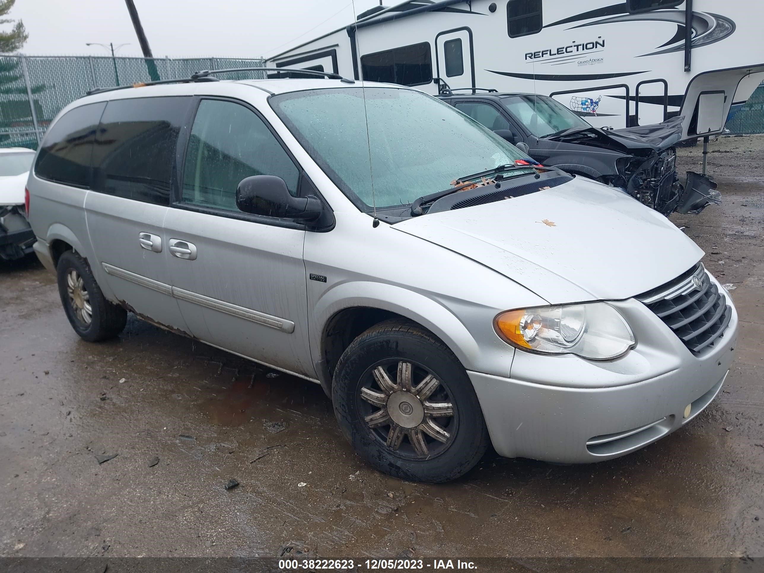 chrysler town & country 2007 2a4gp54l67r278925