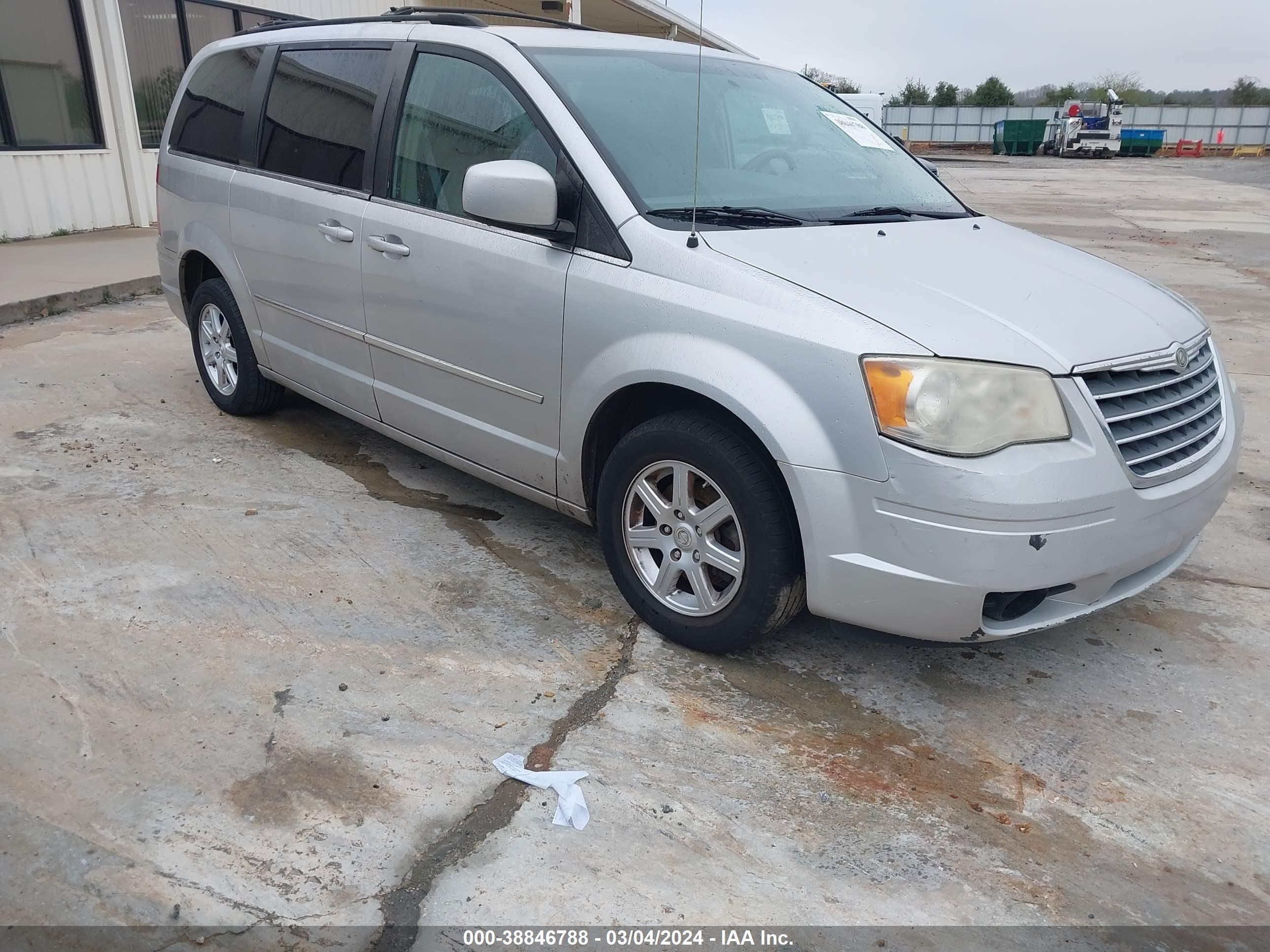 chrysler town & country 2010 2a4rr5d17ar198283