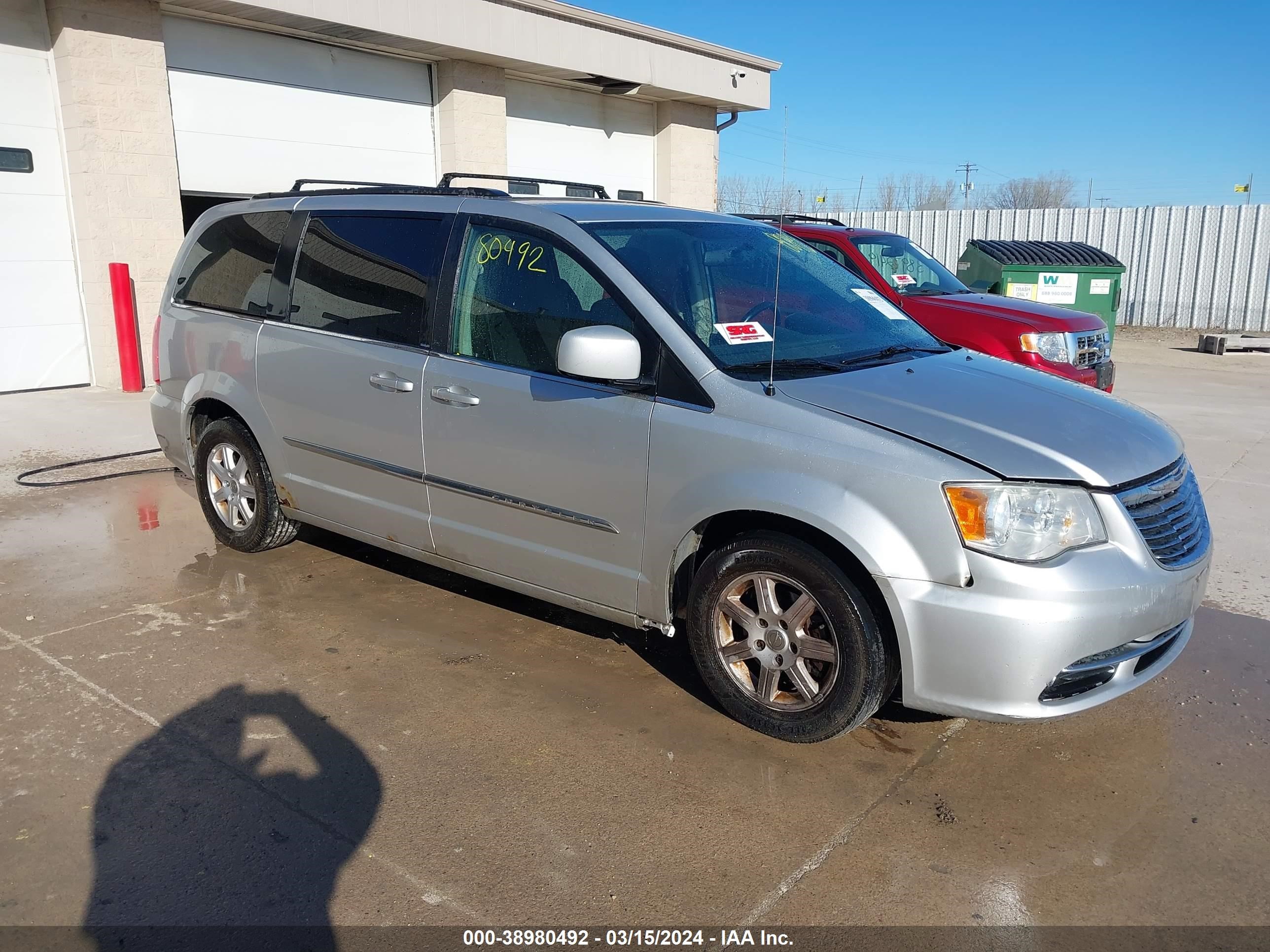 chrysler town & country 2011 2a4rr5dg8br638131