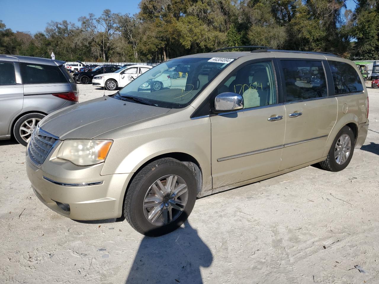 chrysler town & country 2010 2a4rr7dx4ar428930