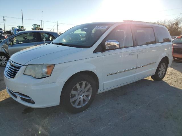 chrysler town & cou 2011 2a4rr8dg5br676157