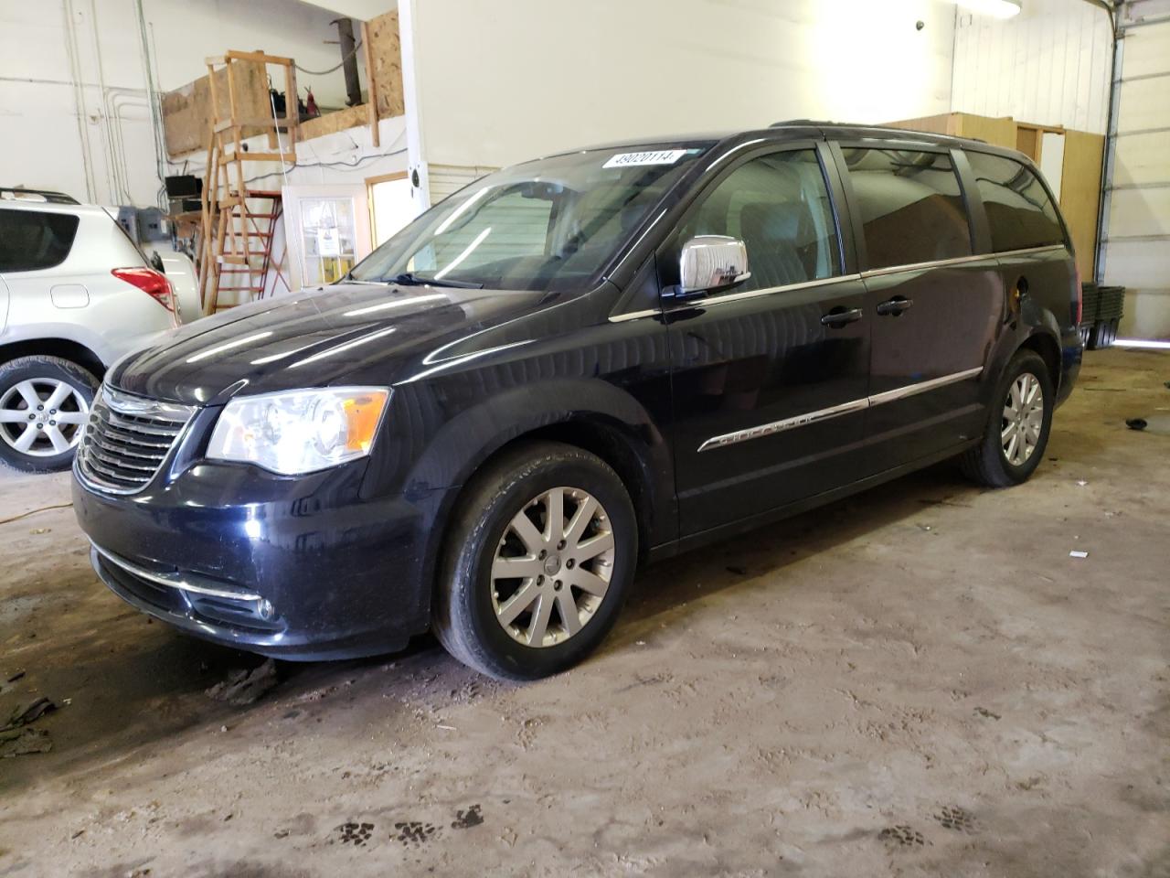 chrysler town & country 2011 2a4rr8dg8br666321