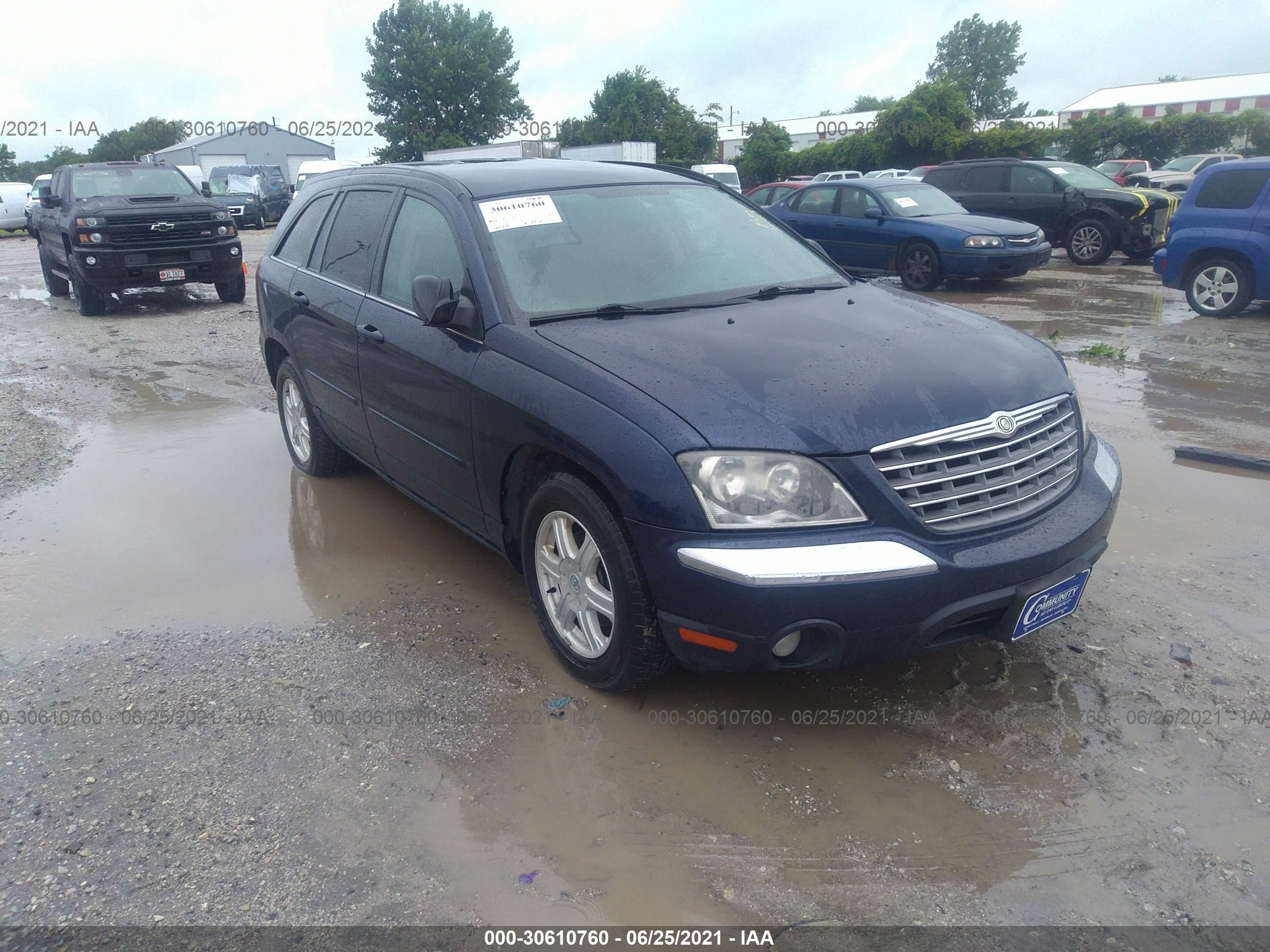 chrysler pacifica 2006 2a8gf68466r612640