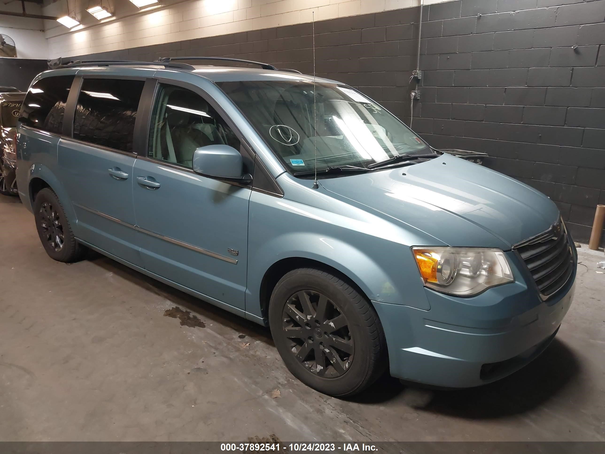 chrysler town & country 2009 2a8hr54189r676555