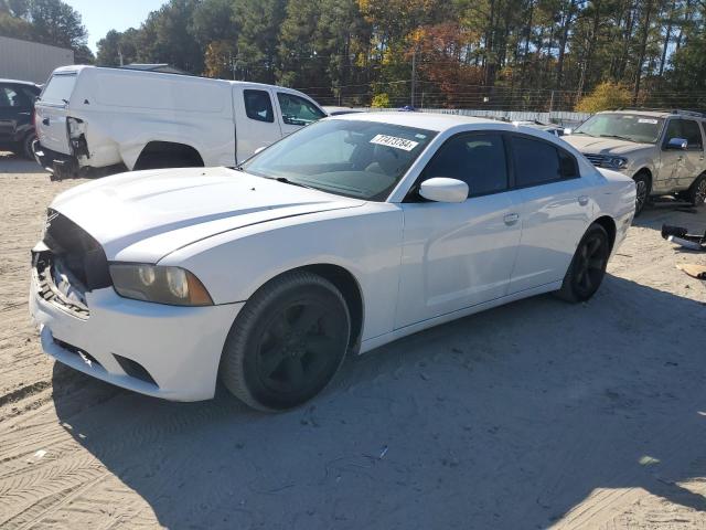 dodge charger 2011 2b3cl3cg4bh608828