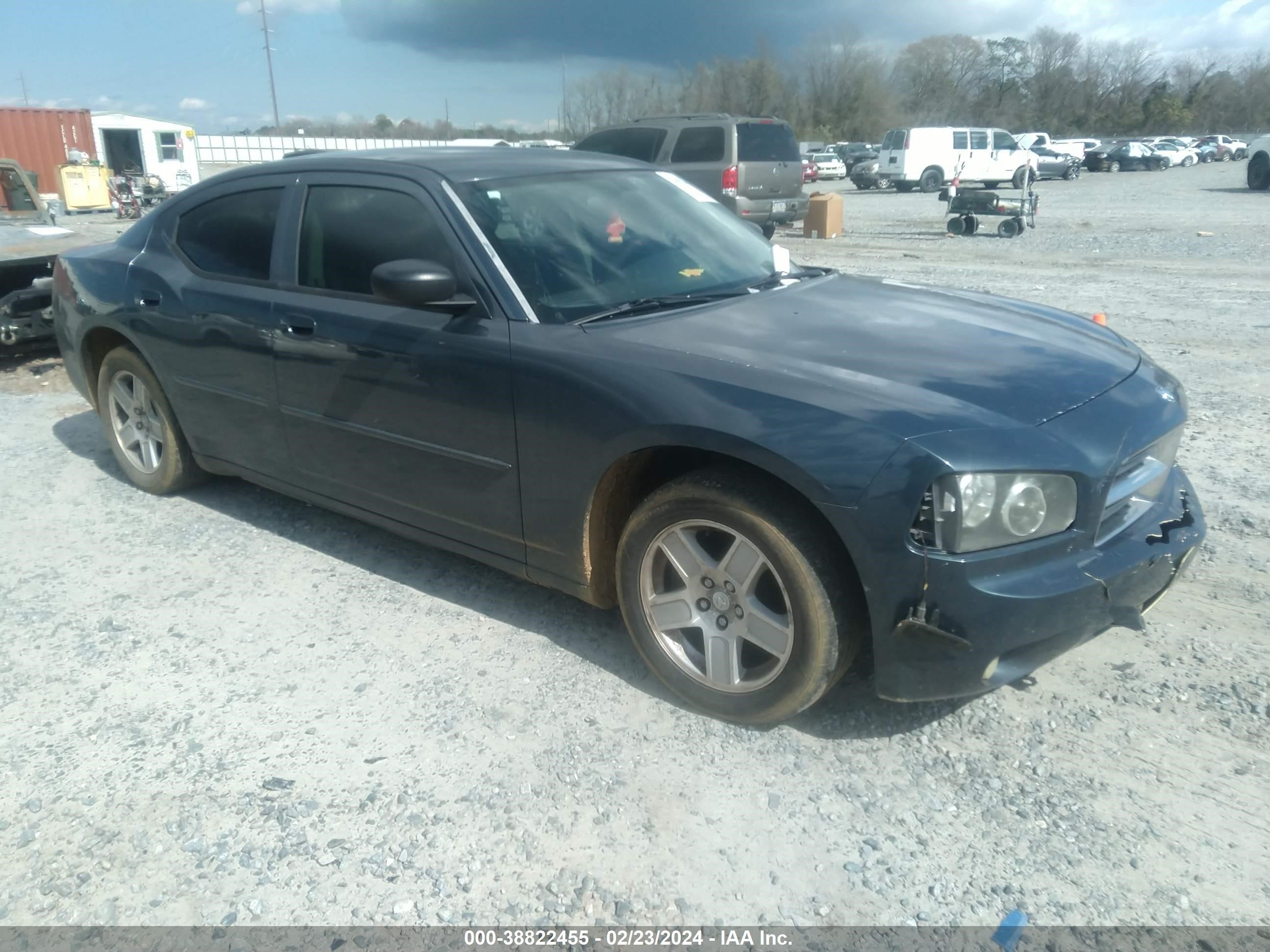 dodge charger 2007 2b3ka43g07h832869