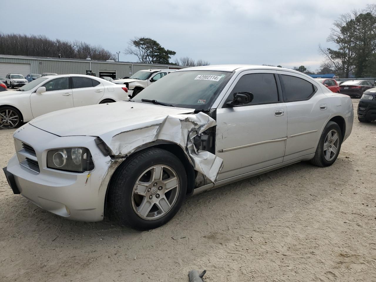 dodge charger 2006 2b3ka43g66h136743