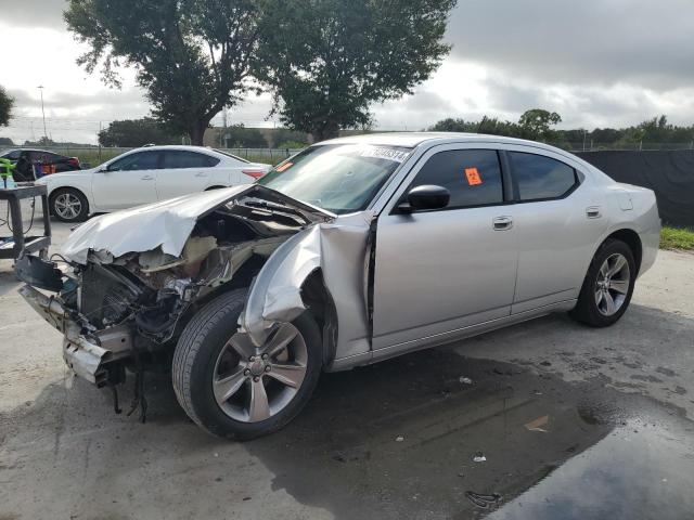 dodge charger 2008 2b3ka43r98h150351