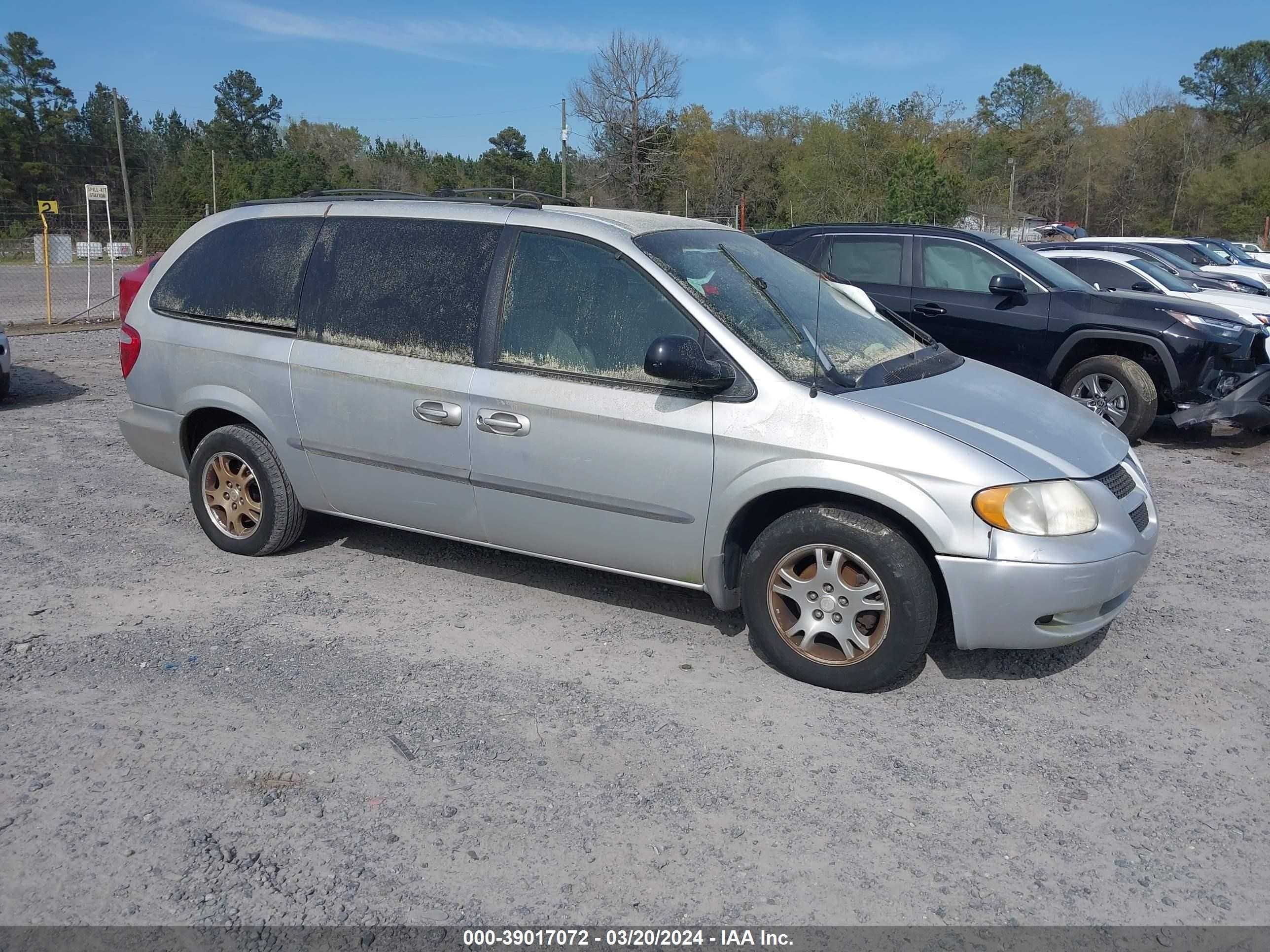 dodge caravan 2002 2b4gp74l32r505639