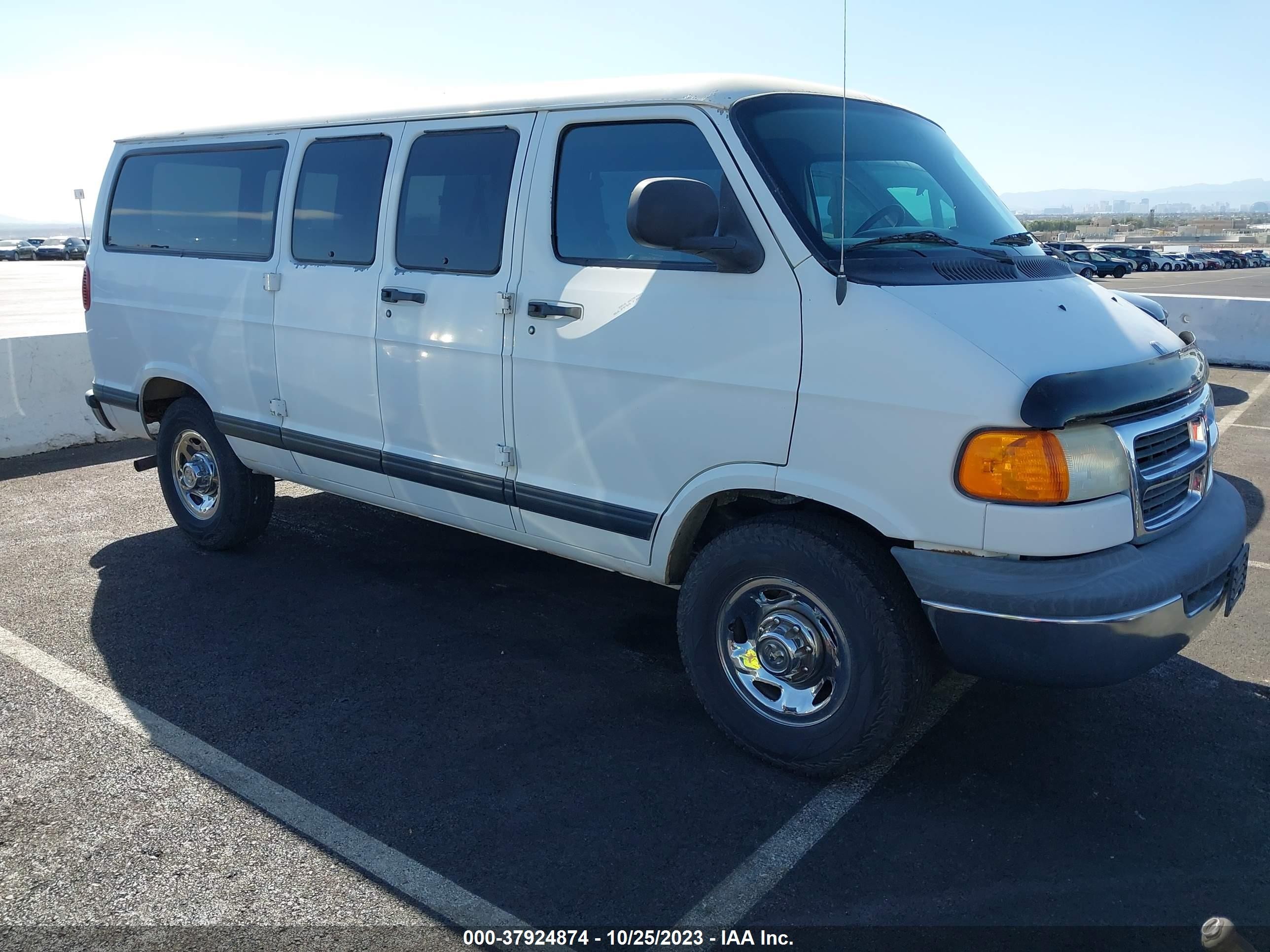 dodge ram van 2001 2b4jb25y11k522285