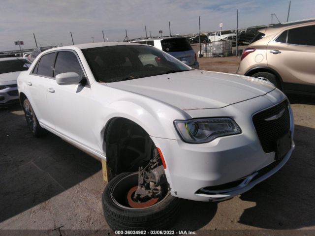 chrysler 300 2017 2c3ccaag1hh577427