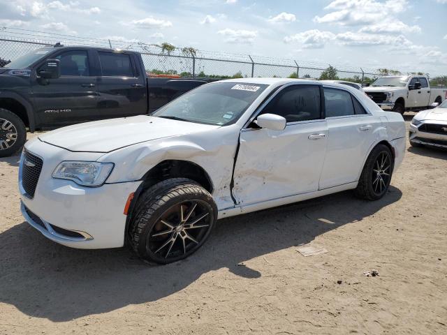 chrysler 300 tourin 2018 2c3ccaag3jh338130