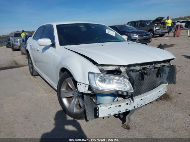 chrysler 300 2018 2c3ccaag5jh137345