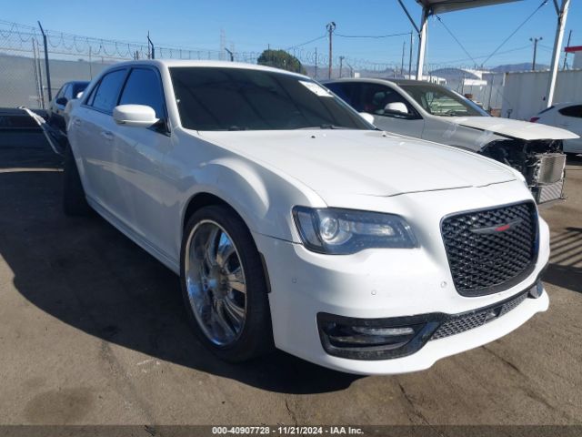 chrysler 300 2021 2c3ccabt4mh582286