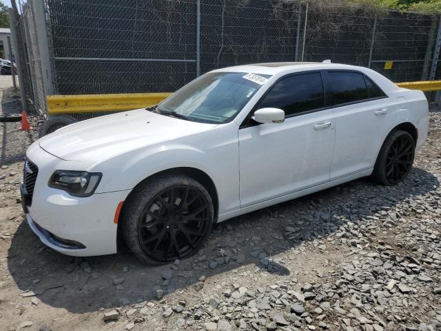 chrysler 300 2017 2c3ccagg3hh553282