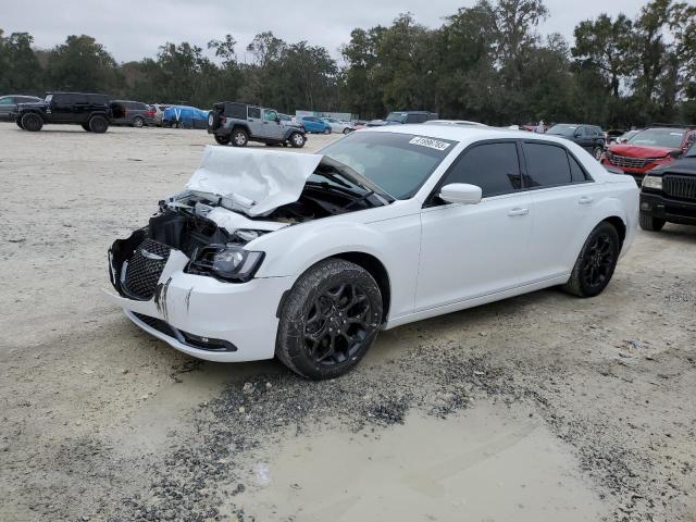 chrysler 300 s 2019 2c3ccagg6kh648717