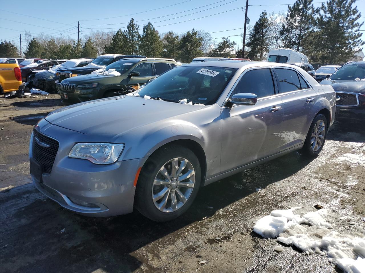 chrysler 300 2018 2c3ccakg9jh296643