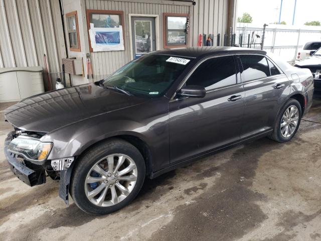 chrysler 300 tourin 2018 2c3ccarg2jh282167